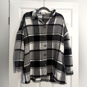 Extremely Soft Black and White Oversized Woman’s Shaket